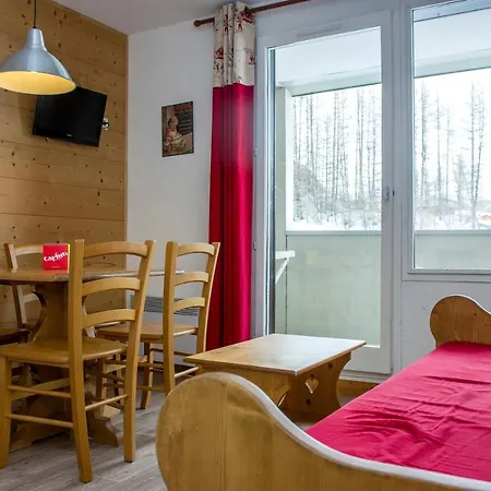 Lägenhetshotell Capfun L'ecrin D'huez, 2*